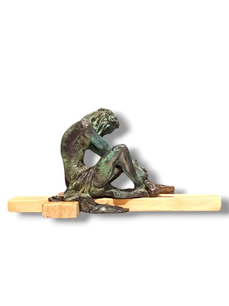 Escultura Cristo de la Paciencia Cruz de madera
